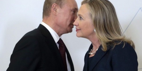 Кремль финансирует организаторов президентской кампании Клинтон для снятия санкций